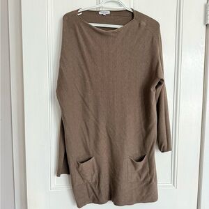 Comfy Oversized Sweater - NWOT - taupe / brown - tunic - pockets